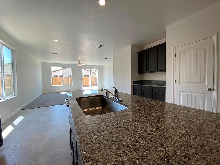 4459 Lacy Ln - Photo 6 of 11