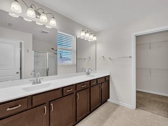 3519 Winding Walk Ct - Photo 4 of 8