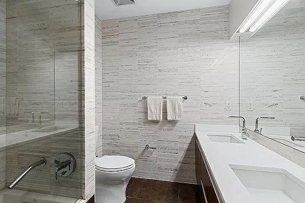 4415 Purves St #3B - Photo 7 of 17