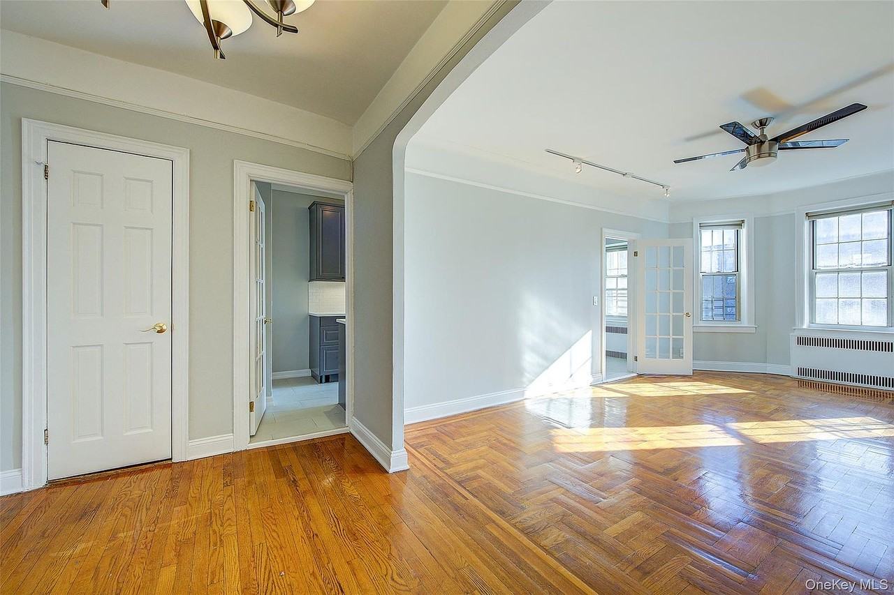7979 Cornish Ave #5A - Photo 2 of 10