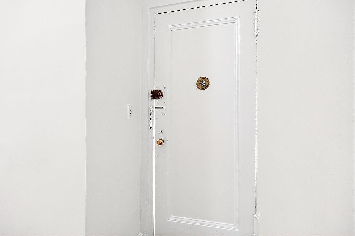 190 E Mosholu Pkwy S #4G - Photo 7 of 20