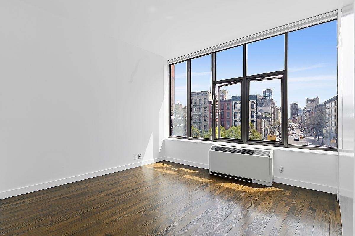 210 Lafayette St #3B - Photo 3 of 4