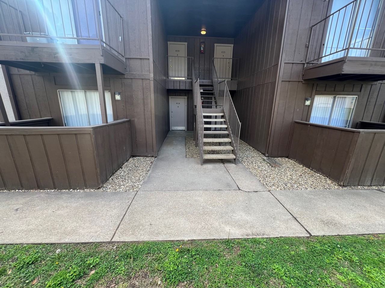 2800 Victory Dr #301 - Photo 2 of 15