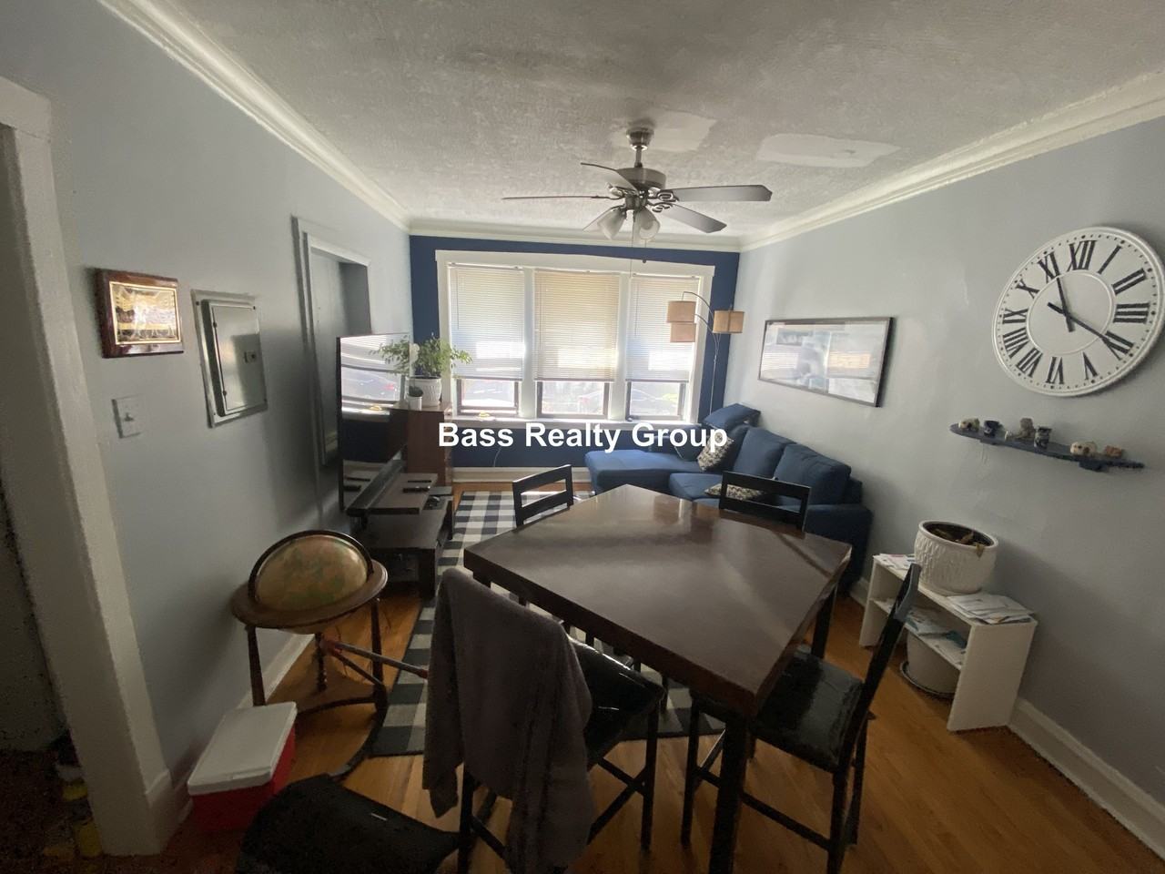 1708 W Lunt Ave #1 - Photo 2 of 11