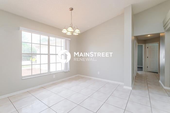 14043 Cooper Rd - Photo 6 of 16