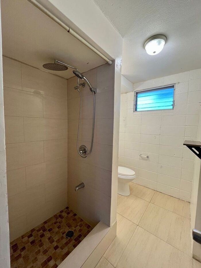 432 Pa?? Street #203 - Photo 6 of 7