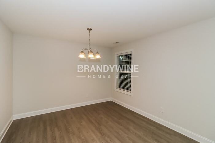 281 Southcircle Dr Nw - Photo 7 of 24