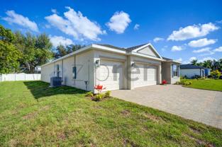 707 Nw 2nd Ln - Photo 1 of 1