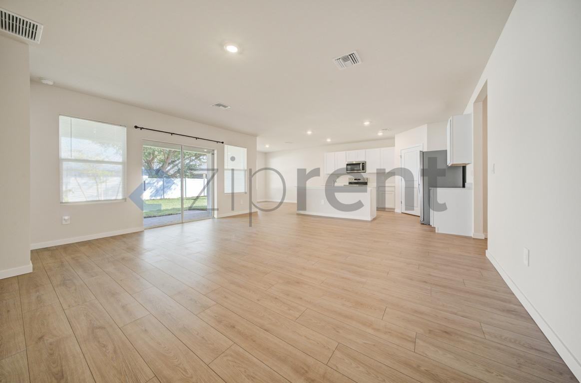 707 Nw 2nd Ln - Photo 4 of 25