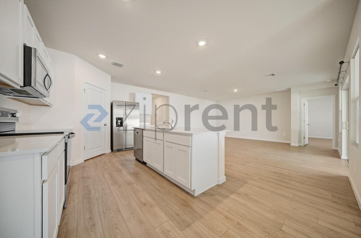 707 Nw 2nd Ln - Photo 5 of 25