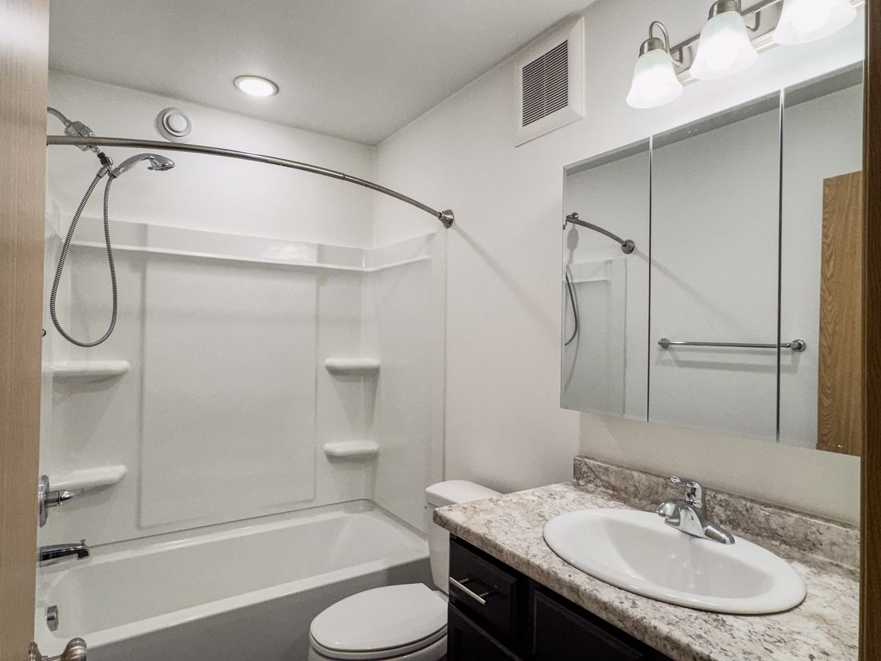 551 Snowman Lane - Photo 7 of 24