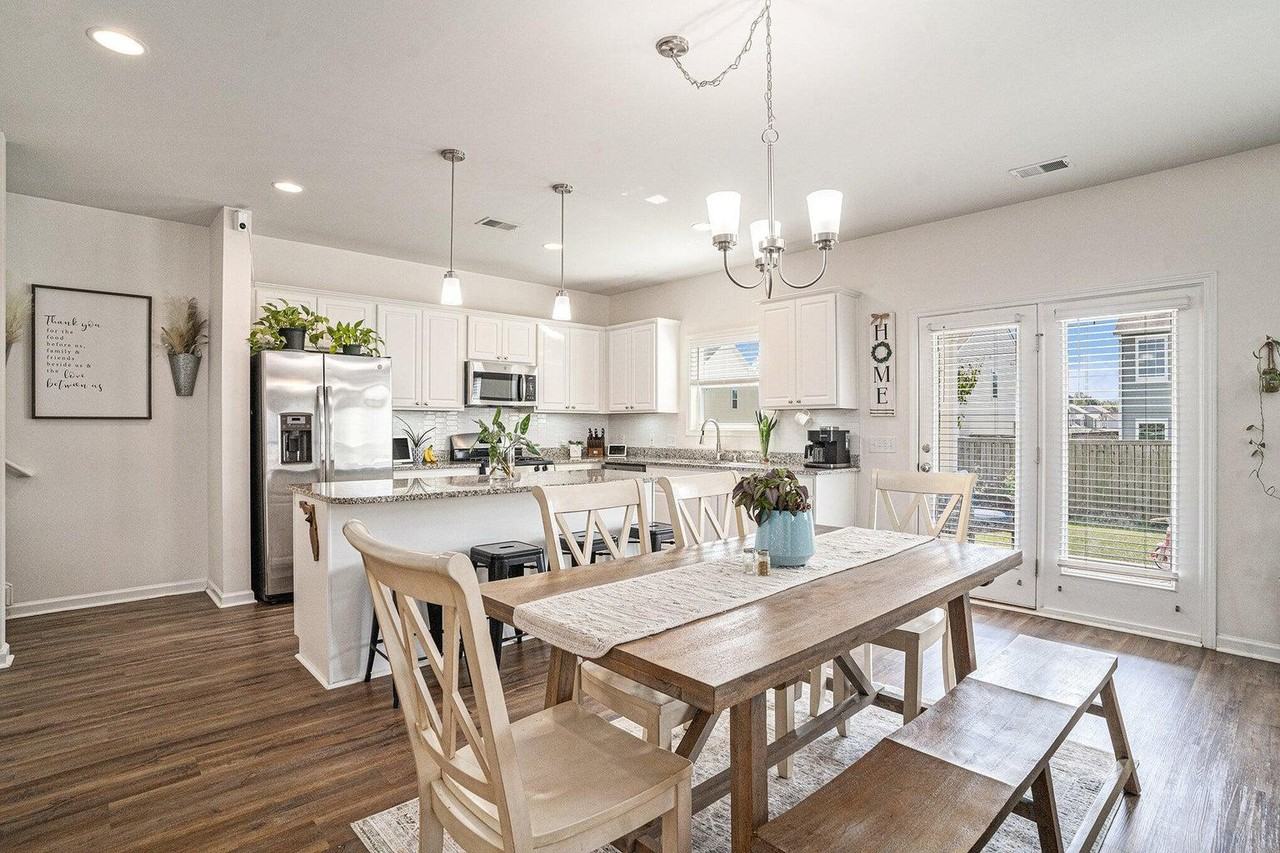 252 Hyrne Dr - Photo 7 of 11