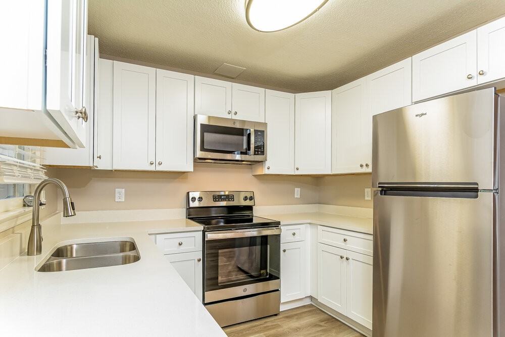 3612 Iron Sight Ct - Photo 6 of 16