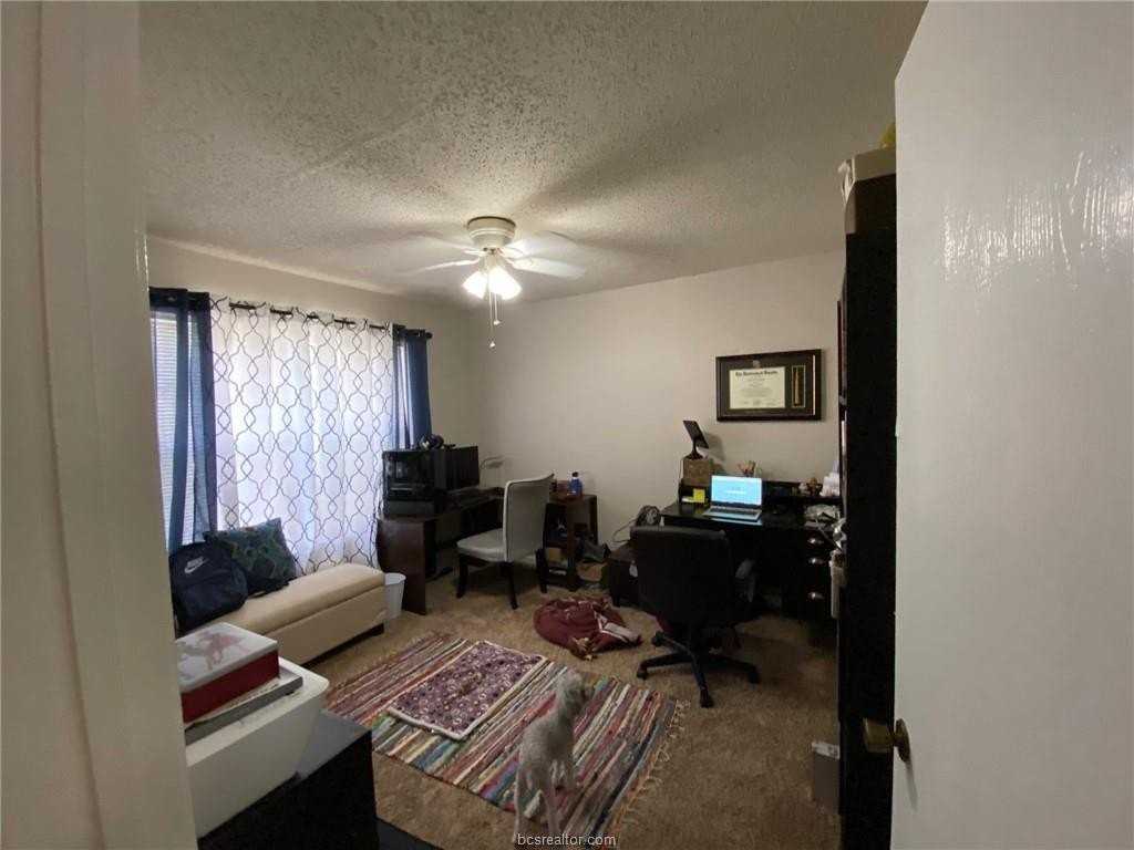 411 Manuel Dr Apt A #A - Photo 6 of 8