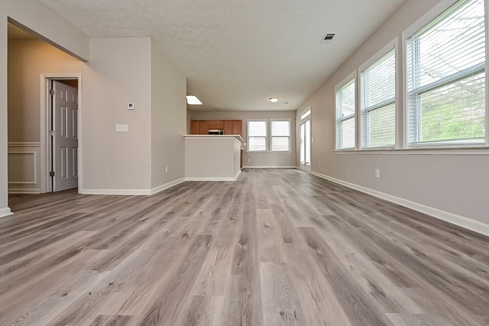 7190 Flagstone Pl - Photo 5 of 17