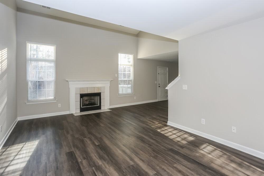 2535 Captains Watch Rd Ne - Photo 5 of 15