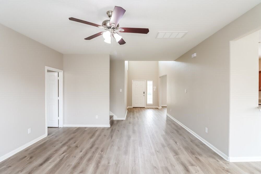 974 Oak Falls Dr - Photo 5 of 17