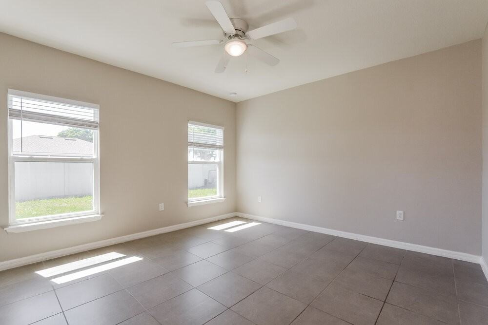 803 Savona Pl - Photo 6 of 16