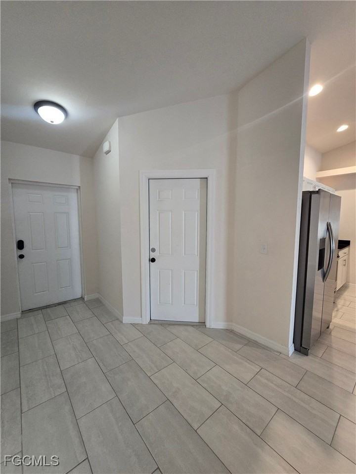 3024 Skyline Blvd - Photo 7 of 20