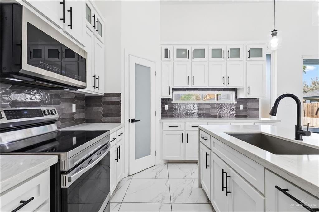 5519 N Chula Vista St - Photo 5 of 22