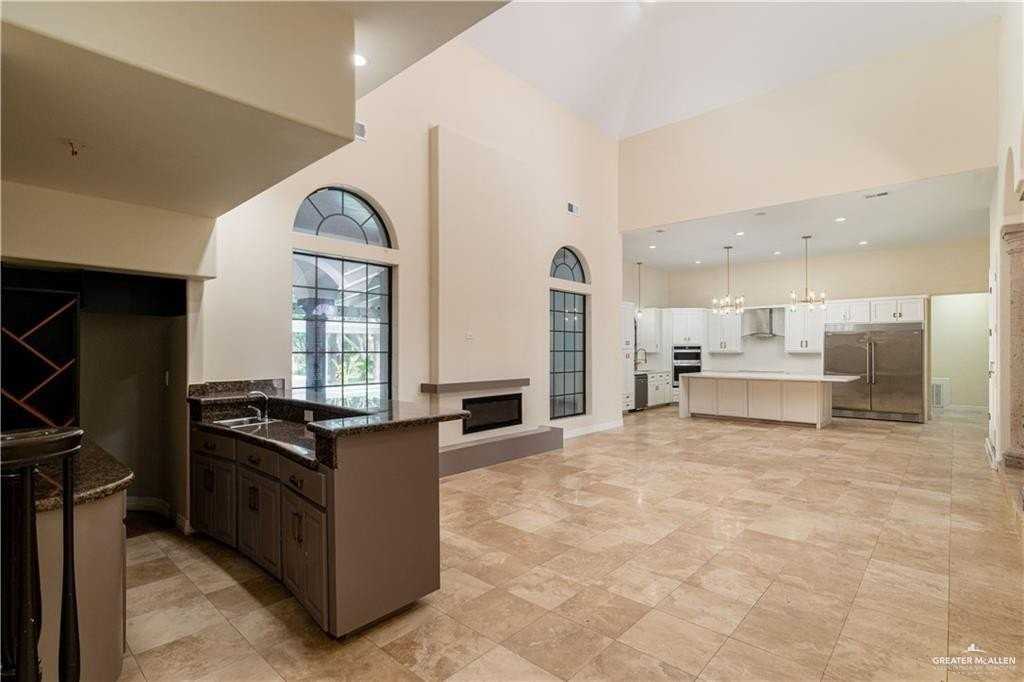 2701 Santa Laura - Photo 6 of 22