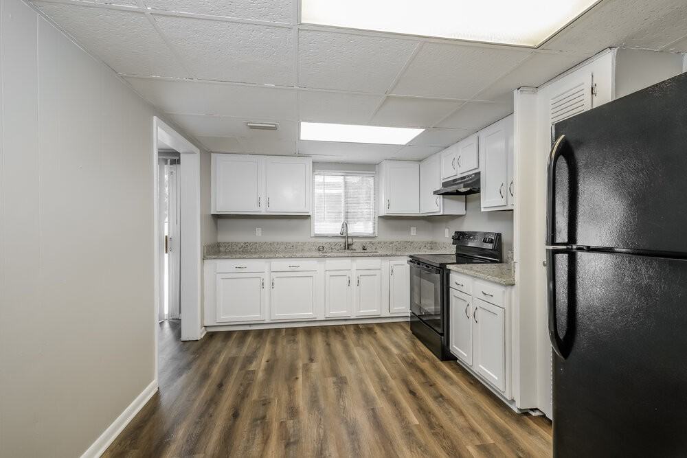 10576 Abilene Rd - Photo 7 of 16