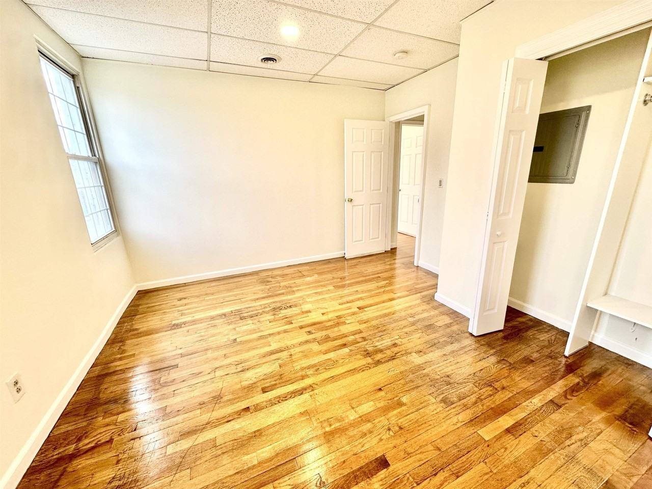 325 Central Ave #2 - Photo 4 of 13