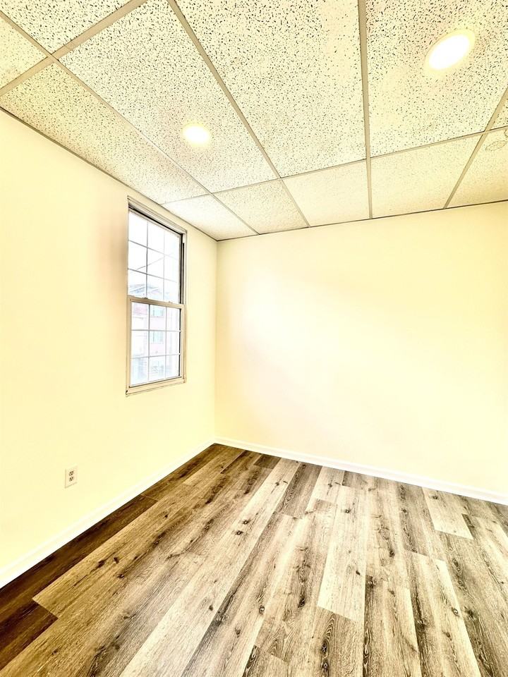 325 Central Ave #2 - Photo 7 of 13