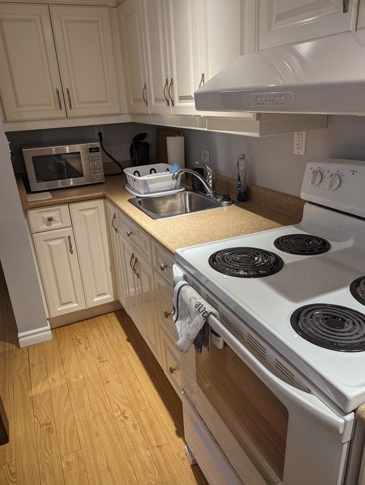 Valley Gate & Riverview Crescent - Photo 3 of 7