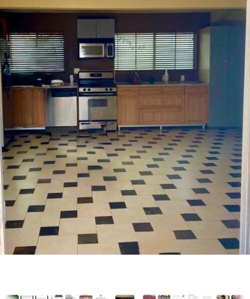 240 Avenida Granada #1 - Photo 3 of 3