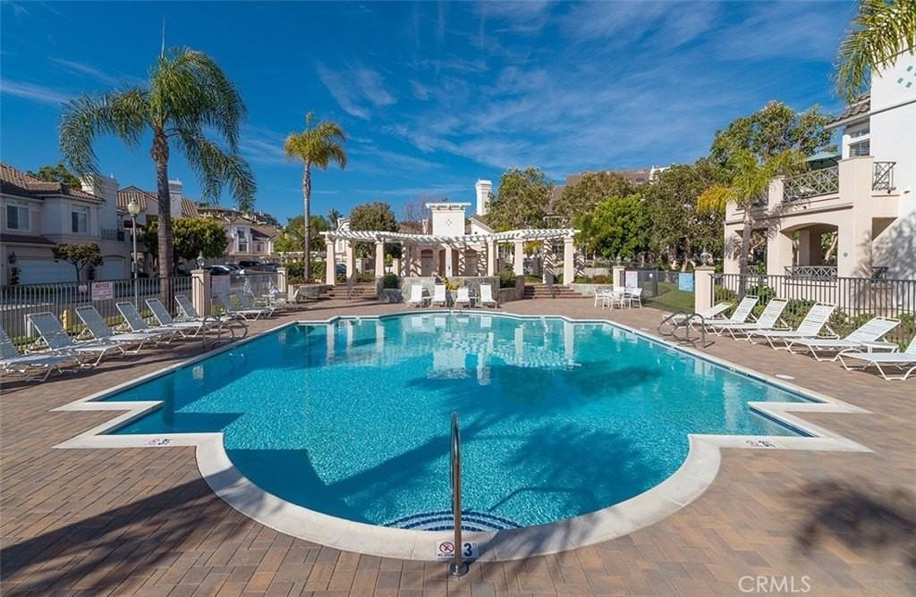 265 Shorebreaker Dr - Photo 7 of 9