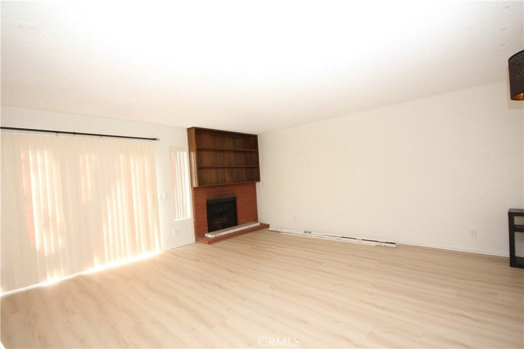 23737 Highland Valley Rd - Photo 6 of 14