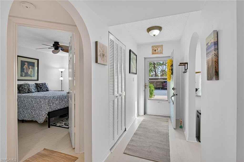 705 Augusta Blvd Unit 705-4 - Photo 3 of 28