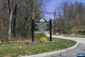 featured image of 6303 Richmond Rd