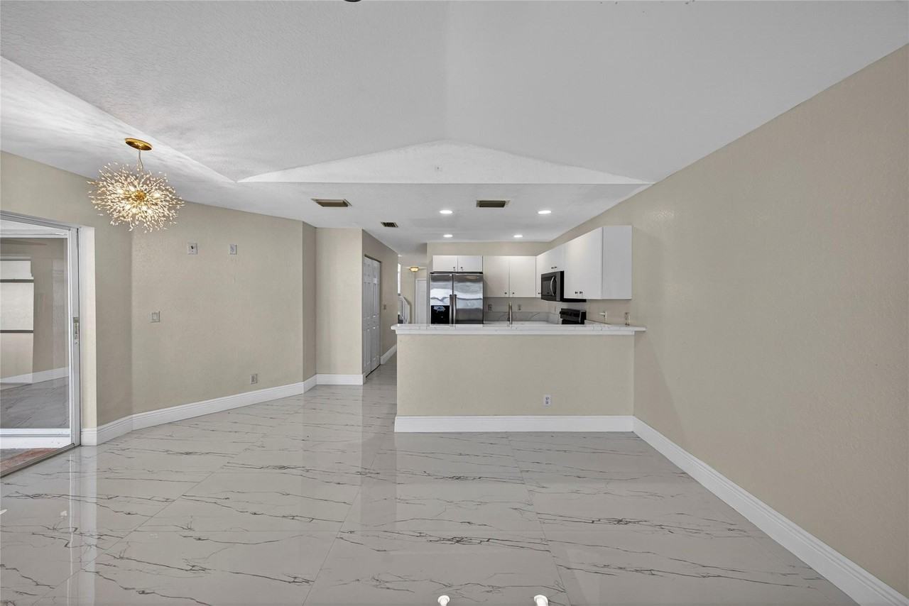 85 Citrus Park Lane - Photo 6 of 10