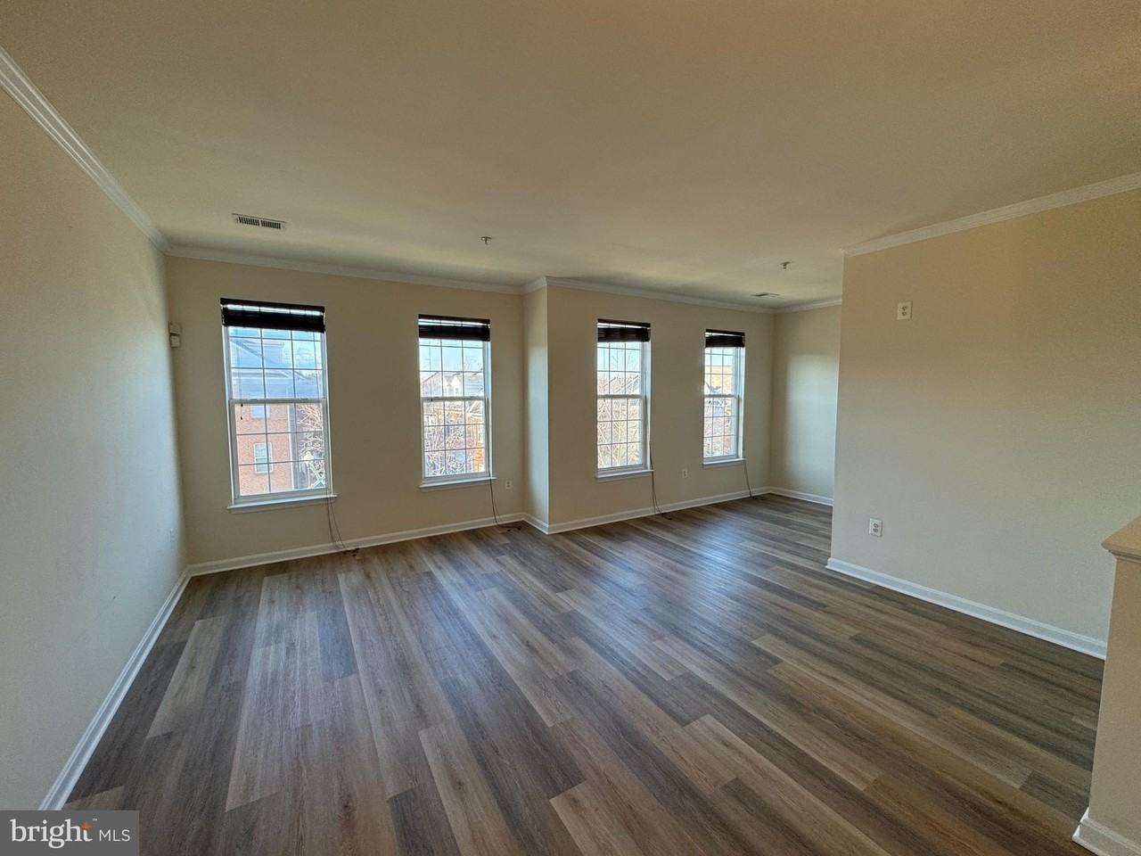 5547 Lanier Ave Unit 368 - Photo 6 of 21