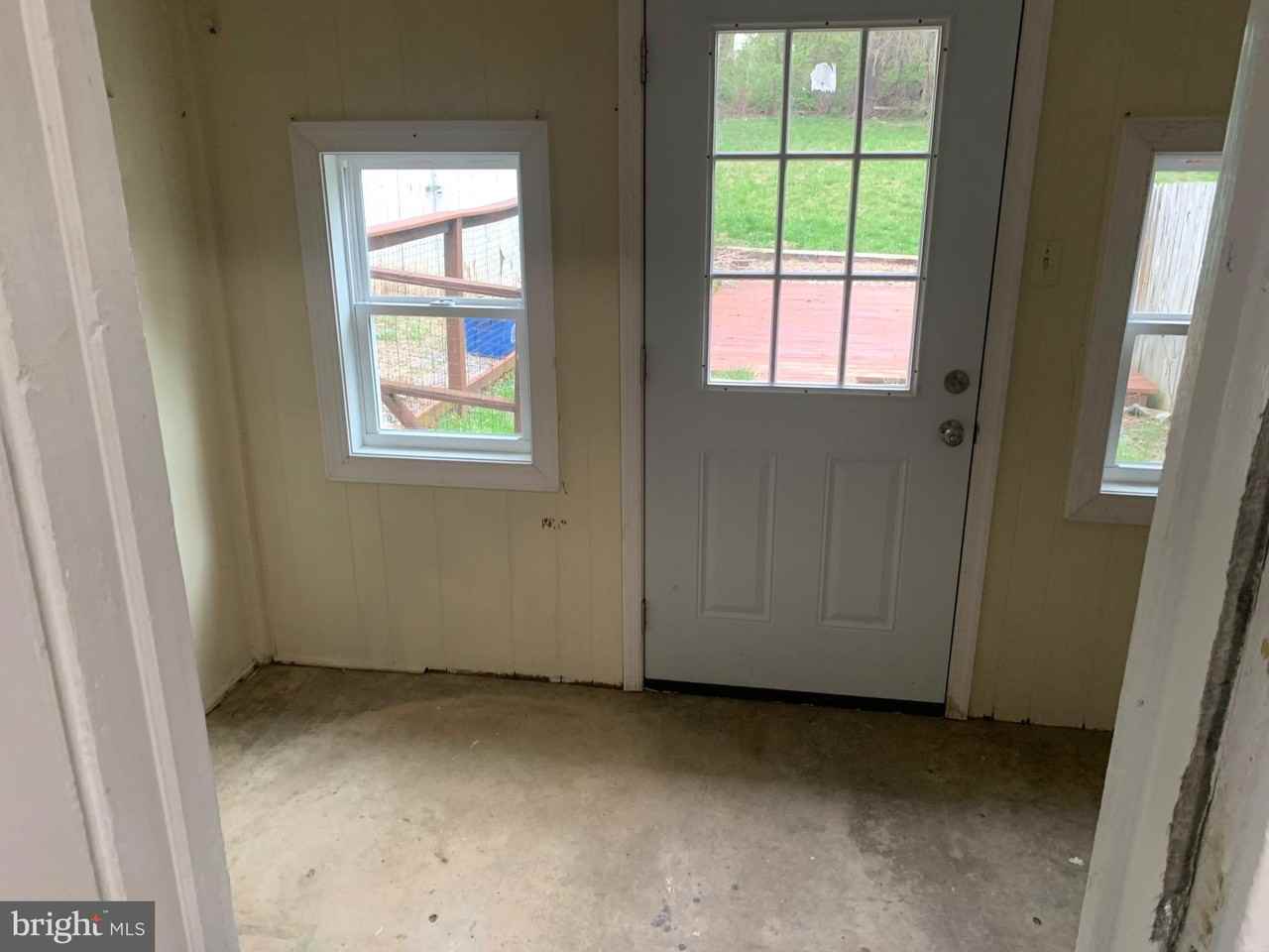 559 Hillman Dr - Photo 6 of 15