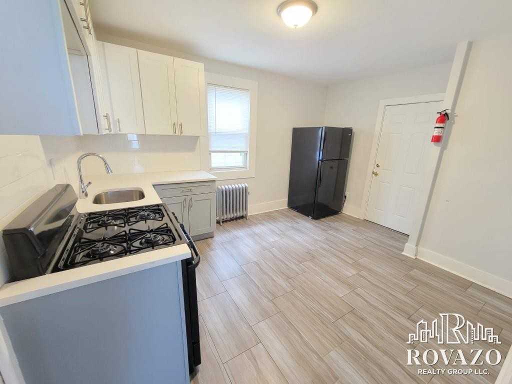 73 Poe Avenue #3 - Photo 2 of 8