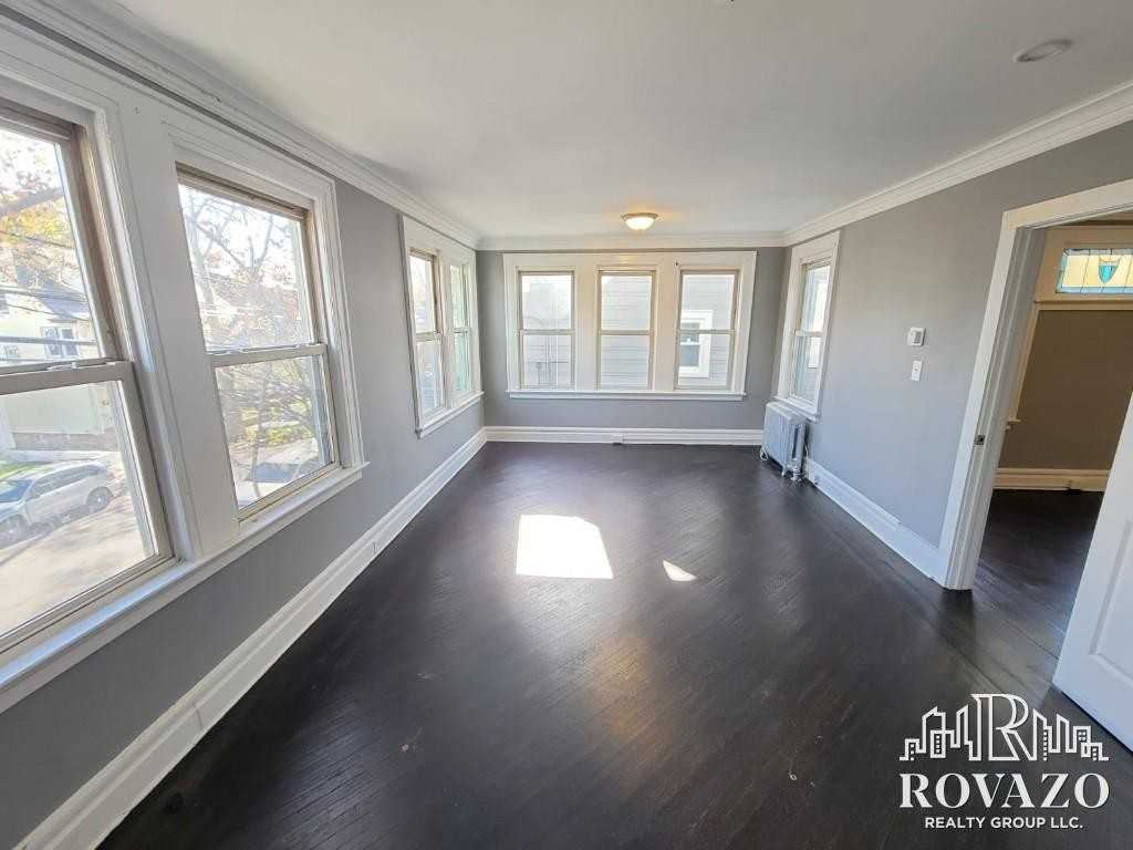 73 Poe Avenue #3 - Photo 4 of 8