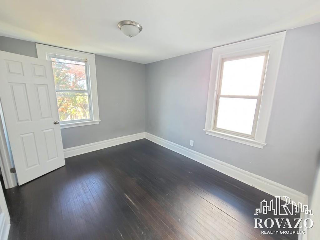 73 Poe Avenue #3 - Photo 7 of 8