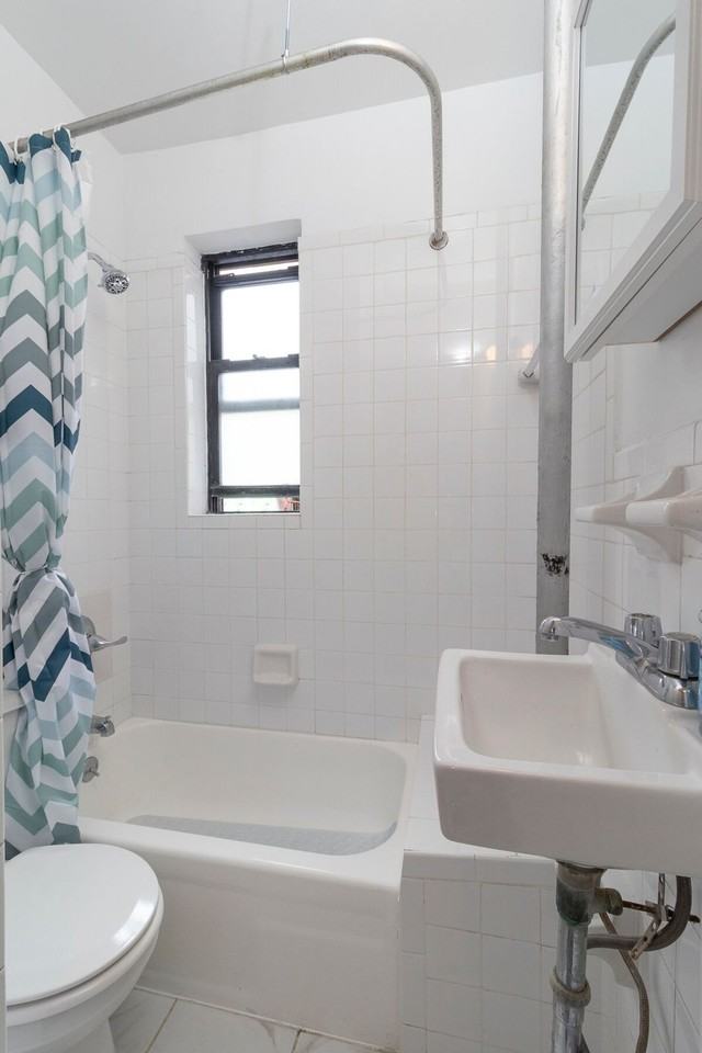 306 E 96th St #1032044P - Photo 7 of 29