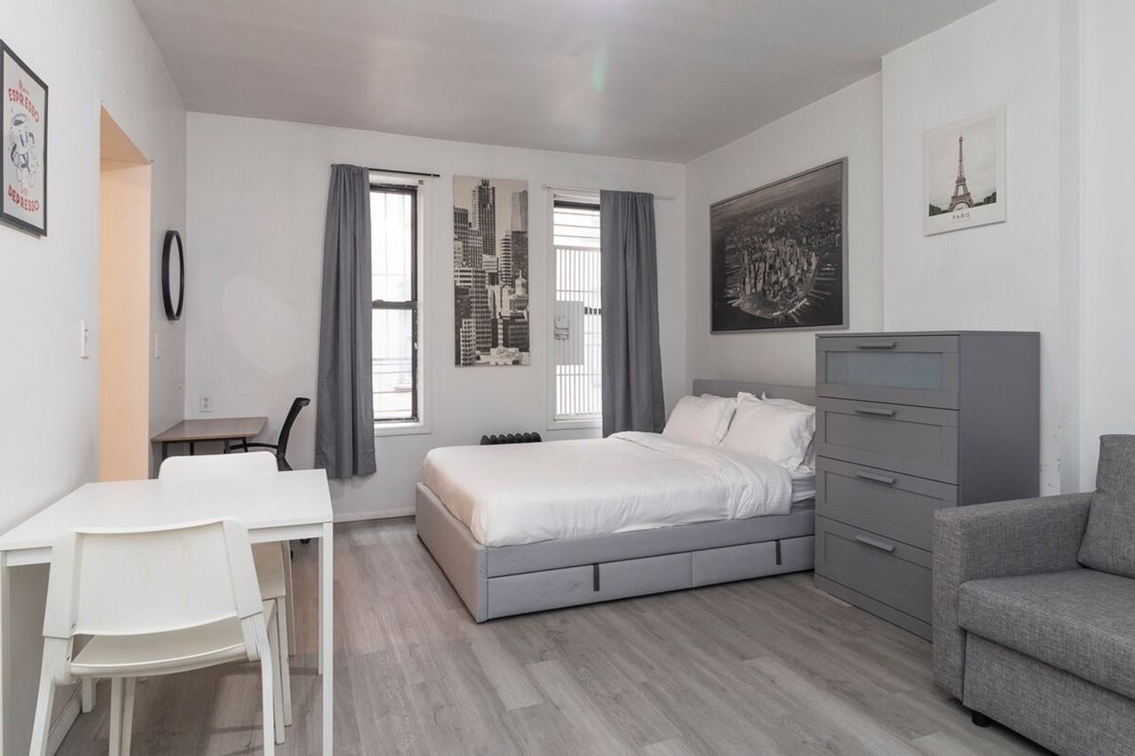 131 E 94th St #1032065P - Photo 5 of 21