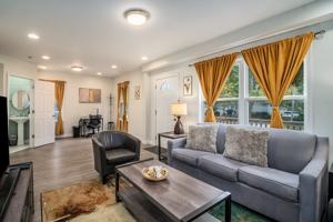 featured image of 334 S Wisconsin Ave