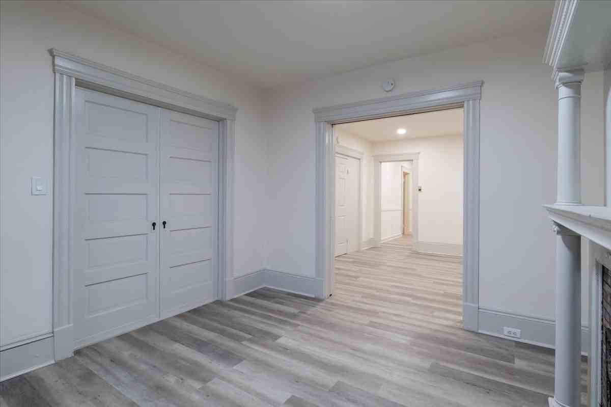 3139 Perkins Ave #DOWN - Photo 5 of 9