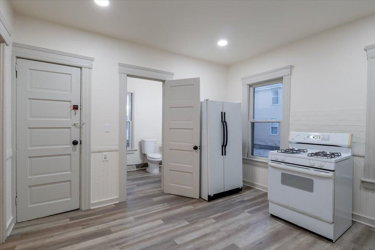 3139 Perkins Ave #DOWN - Photo 6 of 9