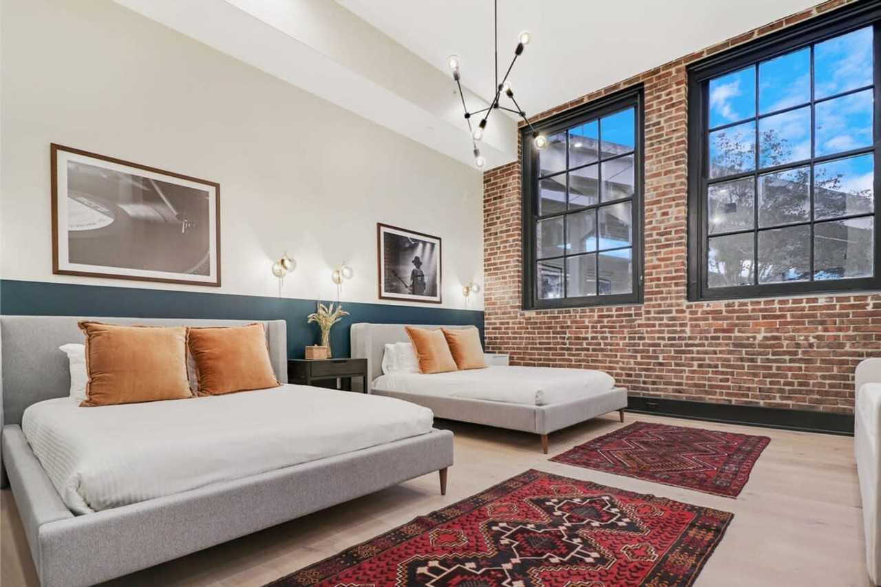 1148 S Peters St #1265874P - Photo 4 of 50