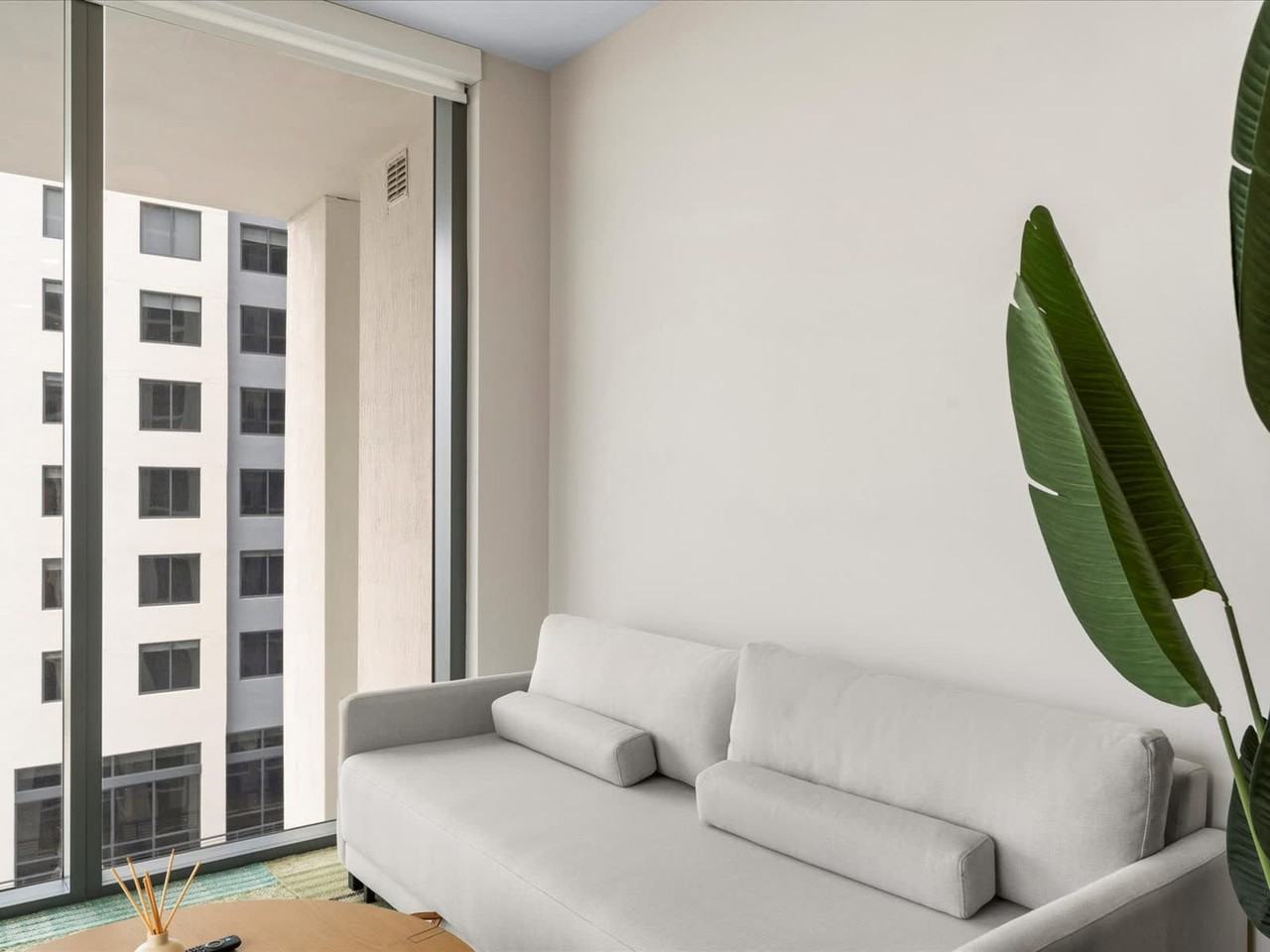 11 Ne 6th St #1380028P - Photo 2 of 40