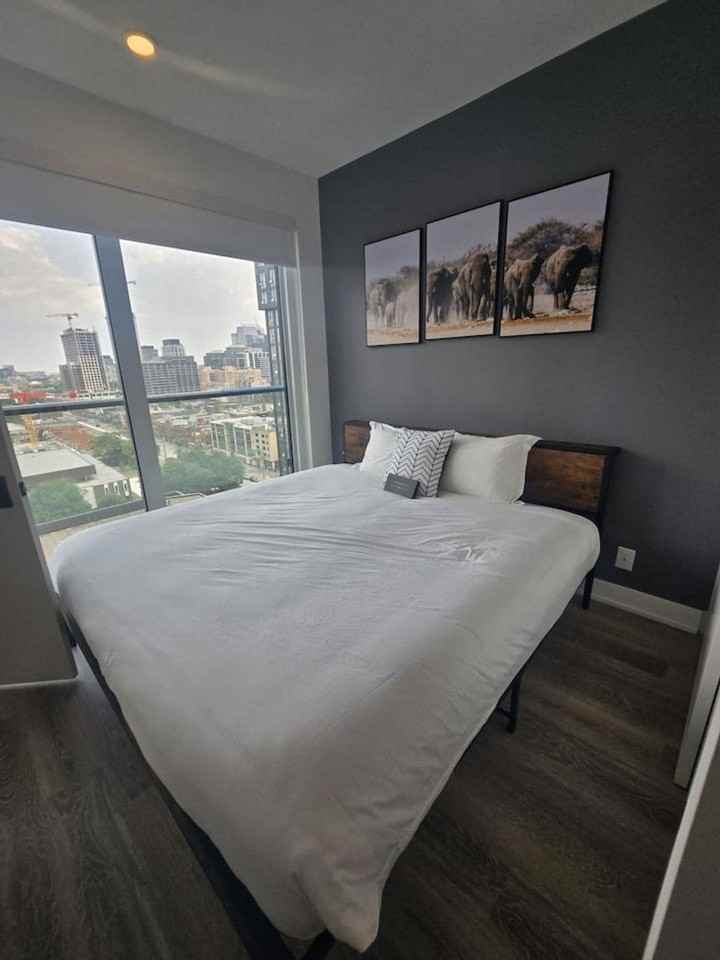 30 Mutual St #1250539P - Photo 4 of 10