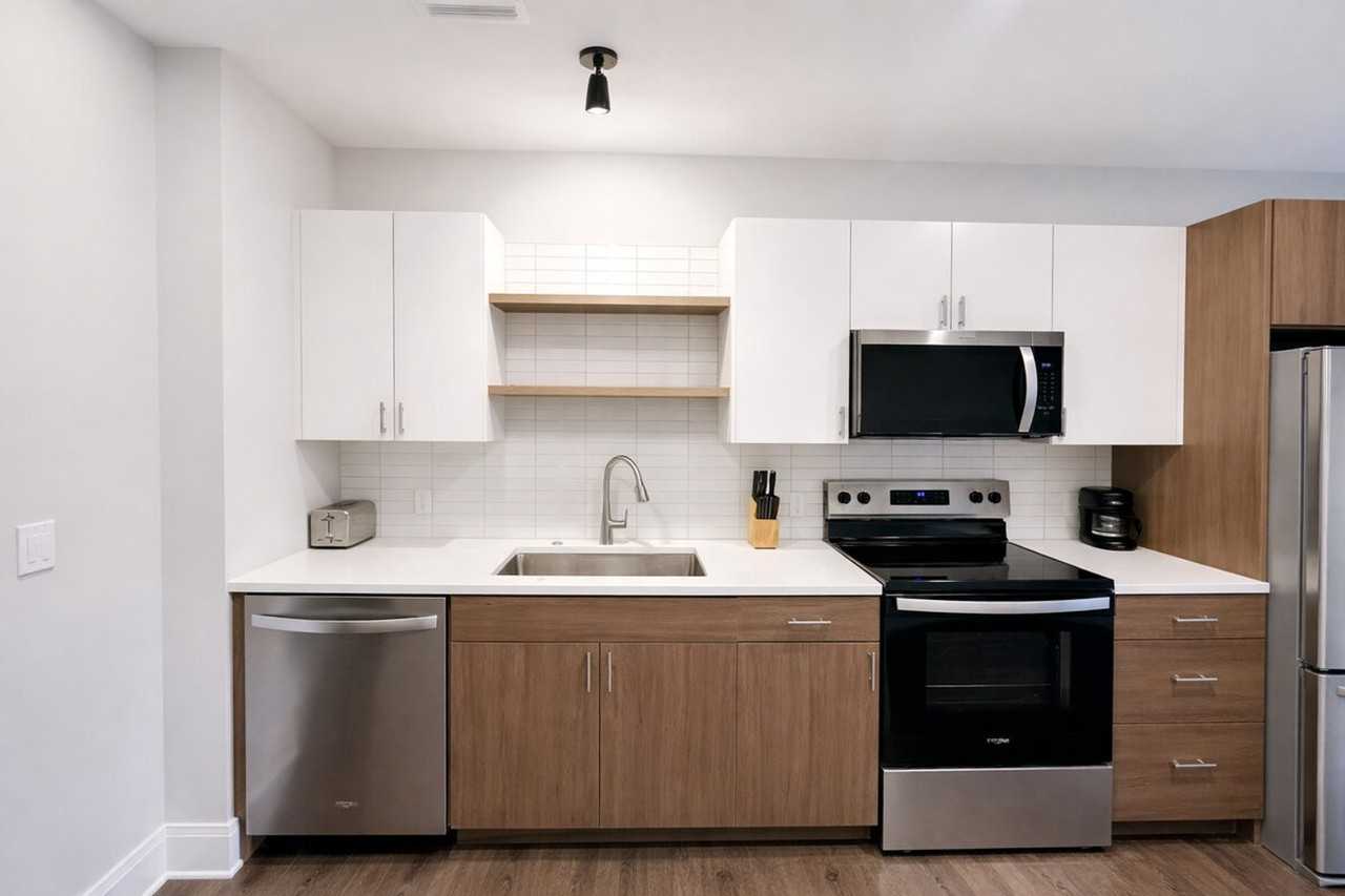 4629 Capitol Ave #1464879P - Photo 4 of 16