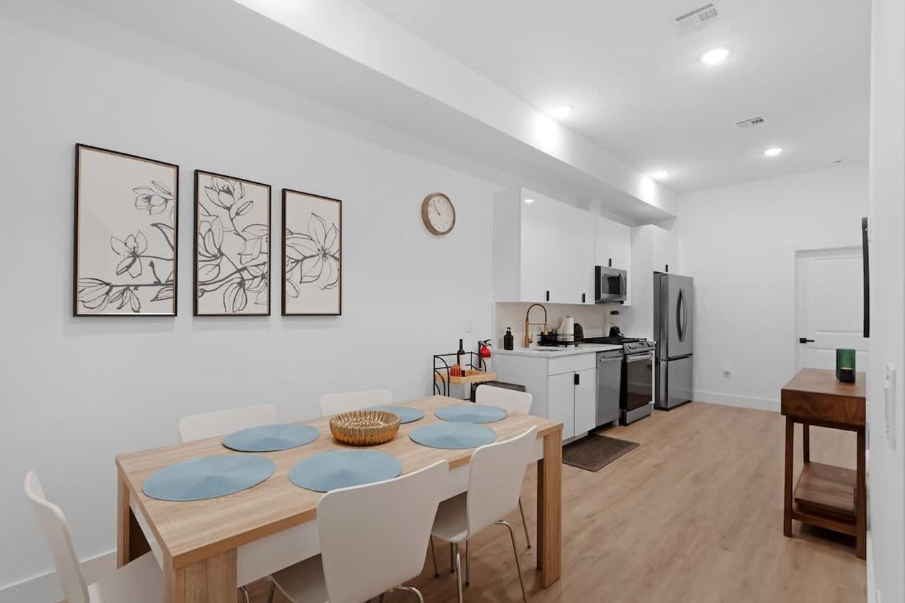 234 Webster Ave #1470328P - Photo 7 of 43